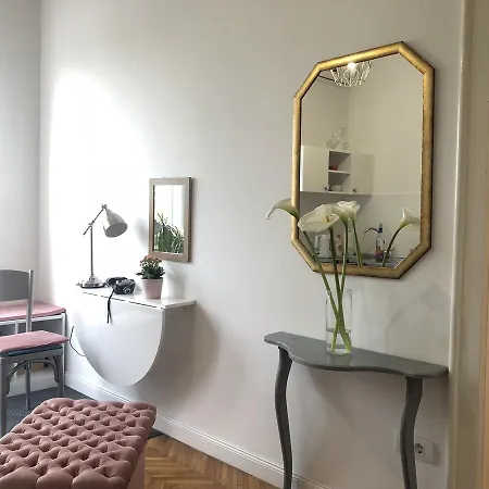 Apartment 50 With Terrace *
